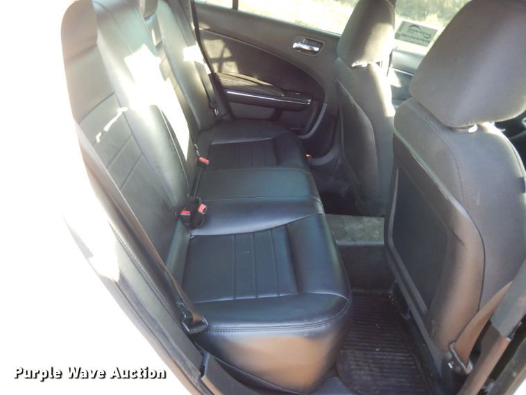 image for item DH3323 2013 Dodge Charger Police