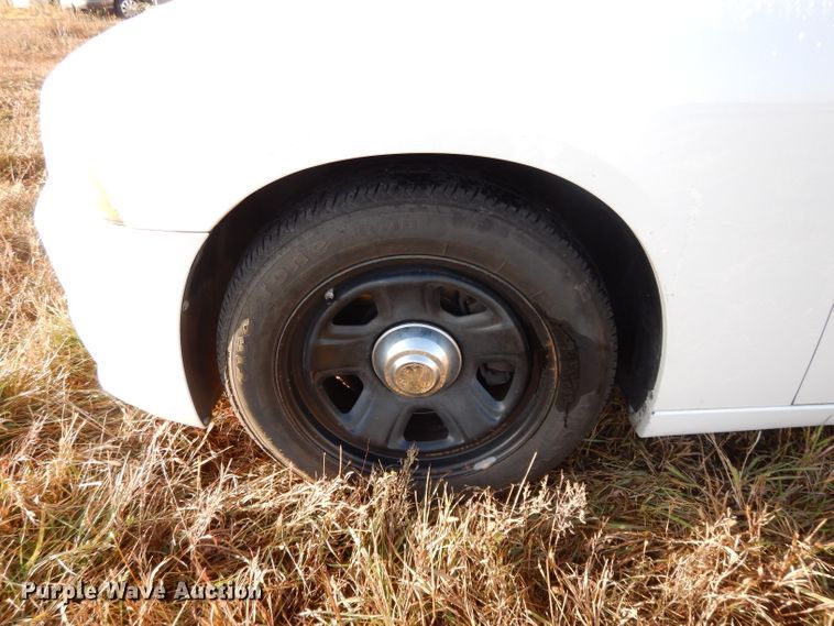 image for item DH3323 2013 Dodge Charger Police