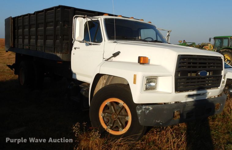 image for item DH3324 1991 Ford F600  dump truck