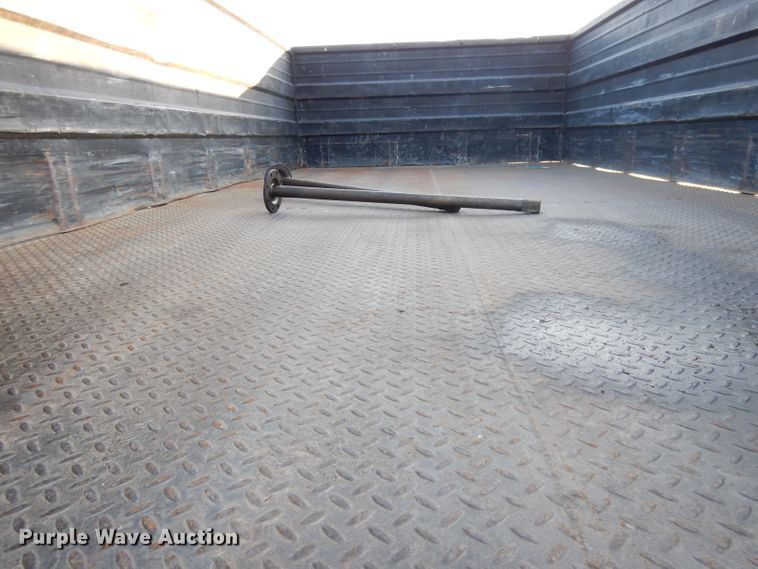 image for item DH3324 1991 Ford F600  dump truck