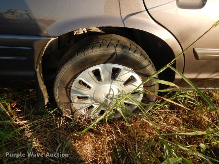 image for item DH3327 2009 Ford Crown Victoria Police Interceptor