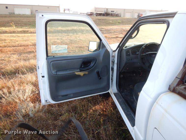 image for item DH3328 2006 Ford Ranger  pickup truck