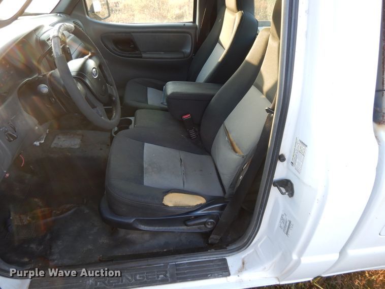 image for item DH3328 2006 Ford Ranger  pickup truck