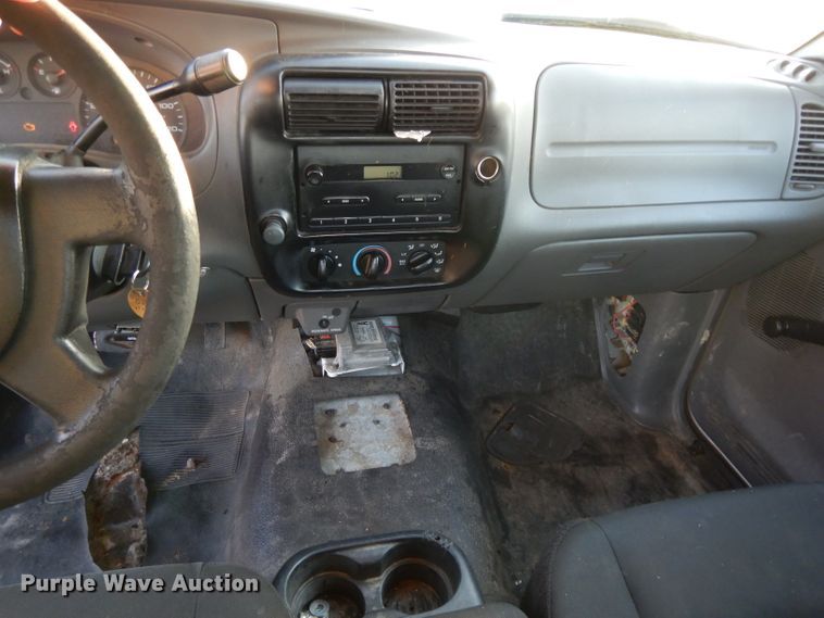 image for item DH3328 2006 Ford Ranger  pickup truck