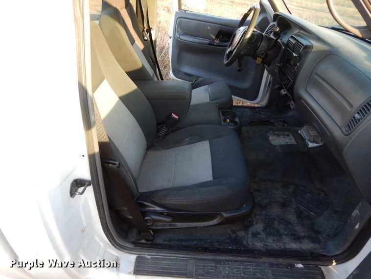 image for item DH3328 2006 Ford Ranger  pickup truck