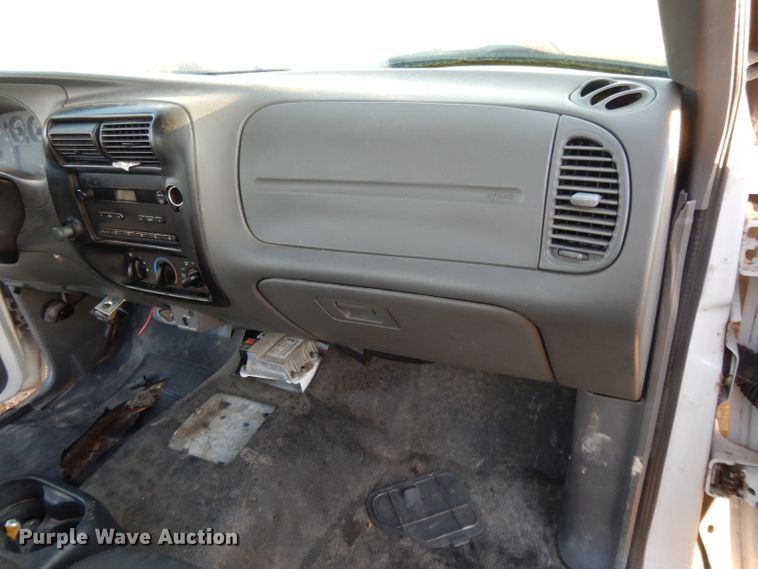 image for item DH3328 2006 Ford Ranger  pickup truck