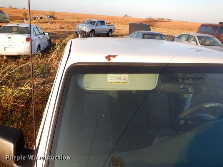 image for item DH3328 2006 Ford Ranger  pickup truck