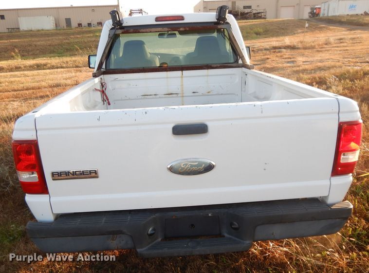image for item DH3328 2006 Ford Ranger  pickup truck