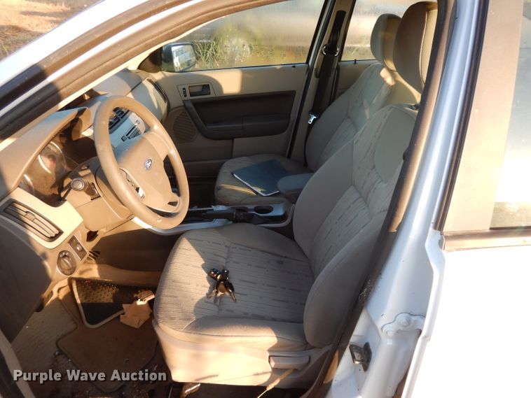 image for item DH3329 2008 Ford Focus