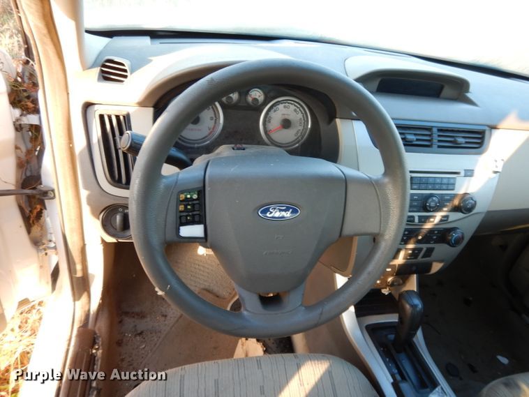 image for item DH3329 2008 Ford Focus