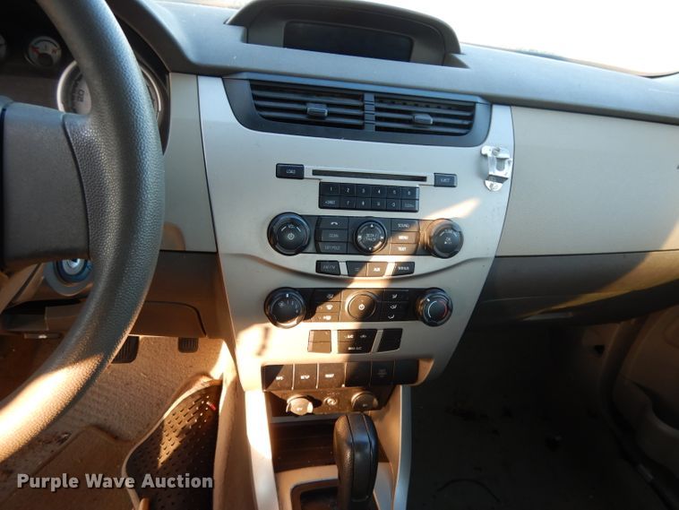 image for item DH3329 2008 Ford Focus