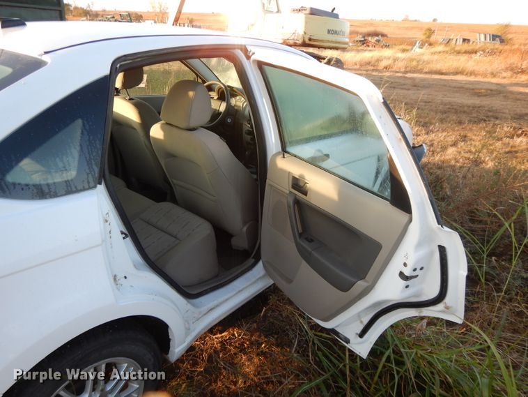 image for item DH3329 2008 Ford Focus