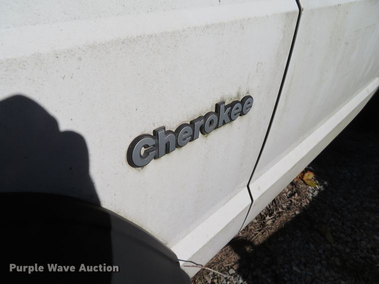 image for item DH3976 1996 Jeep Cherokee  SUV