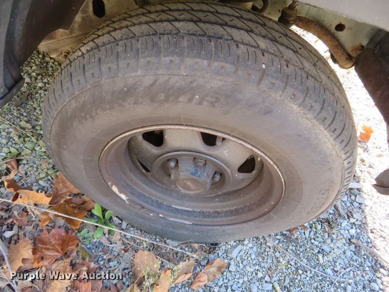 image for item DH3976 1996 Jeep Cherokee  SUV