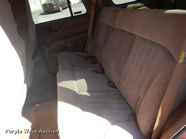 image for item DH5222 2002 Chevrolet Blazer  SUV