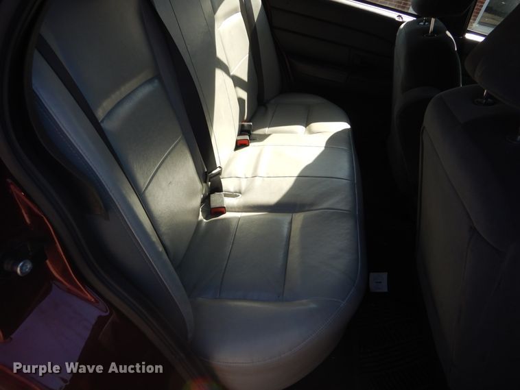 image for item DH5224 2006 Ford Crown Victoria Police Interceptor