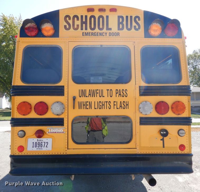 image for item DH6681 2005 Freightliner FS65  school bus