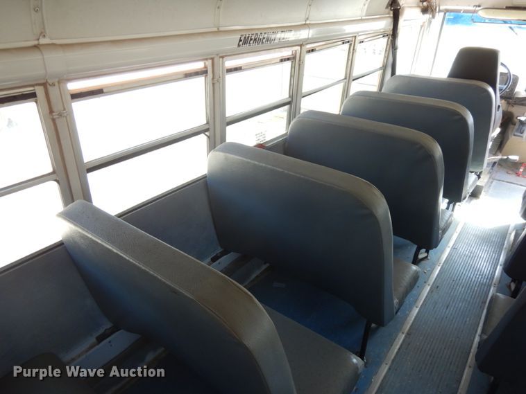 image for item DH6681 2005 Freightliner FS65  school bus