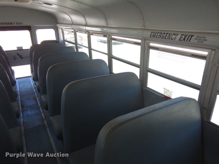 image for item DH6681 2005 Freightliner FS65  school bus