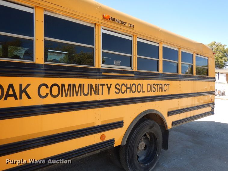 image for item DH6681 2005 Freightliner FS65  school bus