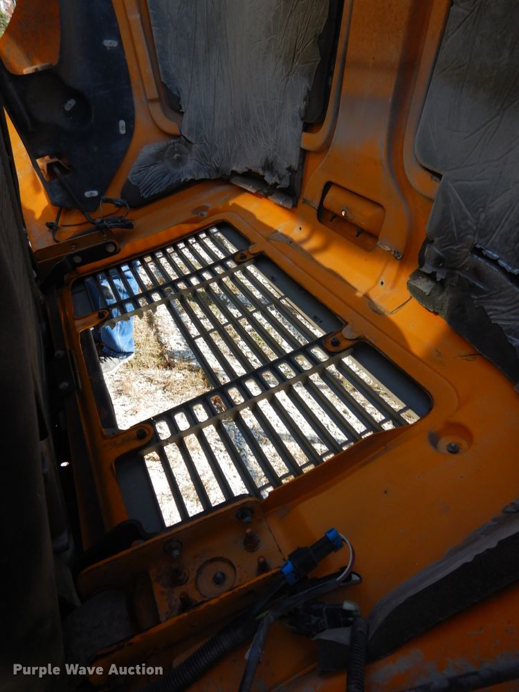 image for item DH6681 2005 Freightliner FS65  school bus