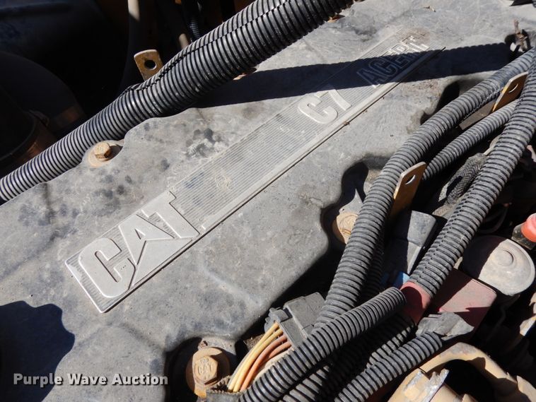 image for item DH6681 2005 Freightliner FS65  school bus