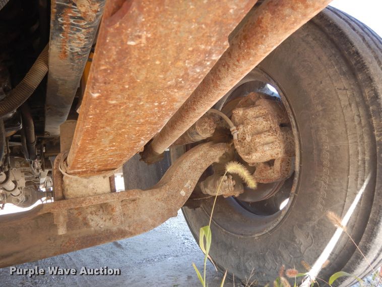 image for item DH6681 2005 Freightliner FS65  school bus