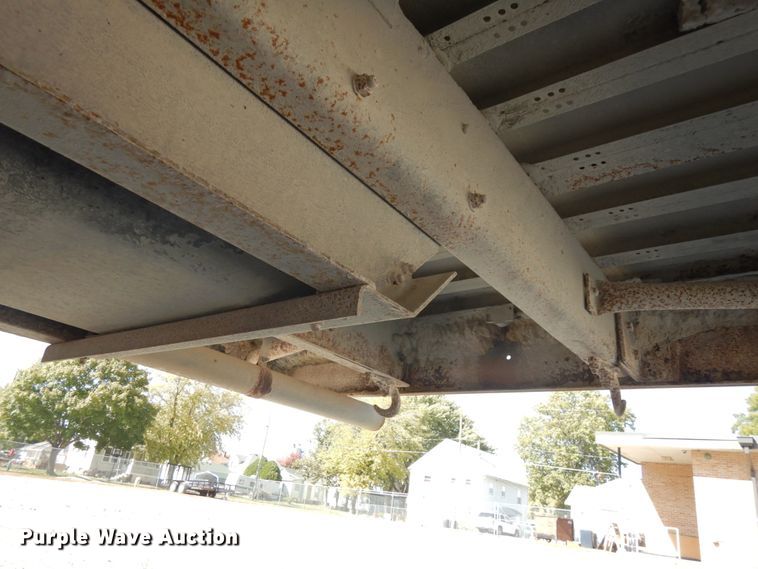 image for item DH6681 2005 Freightliner FS65  school bus