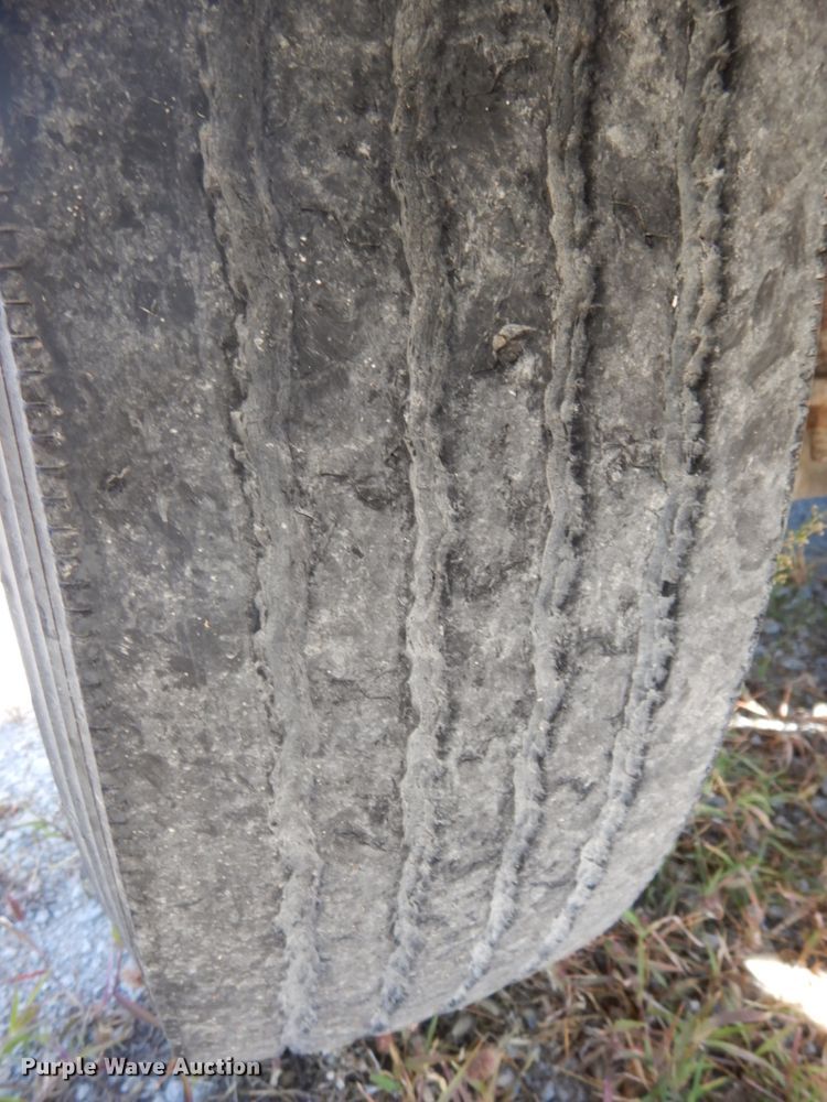 image for item DH6681 2005 Freightliner FS65  school bus