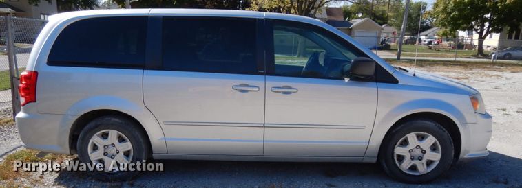 image for item DH6682 2012 Dodge Grand Caravan SE  van