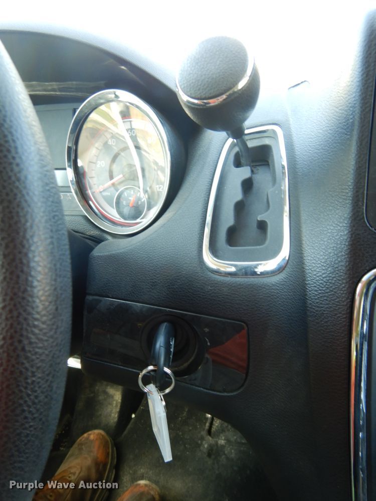 image for item DH6682 2012 Dodge Grand Caravan SE  van