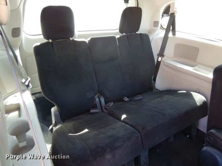 image for item DH6682 2012 Dodge Grand Caravan SE  van