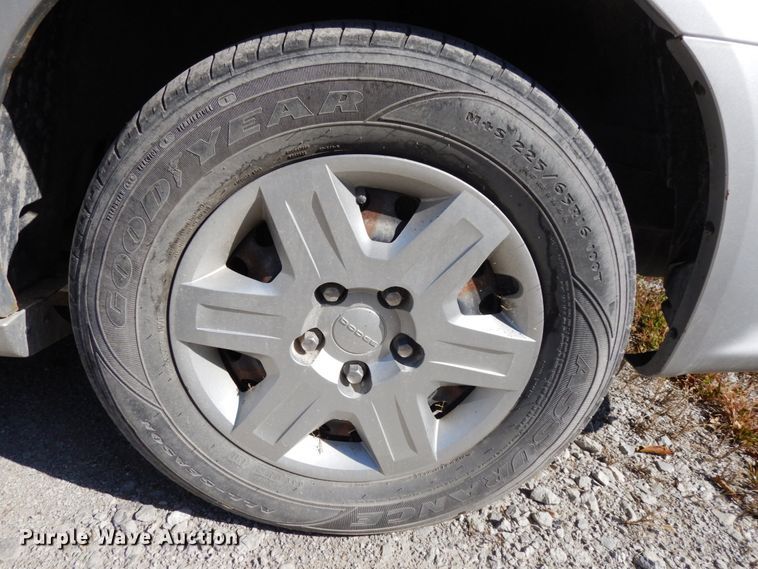 image for item DH6682 2012 Dodge Grand Caravan SE  van