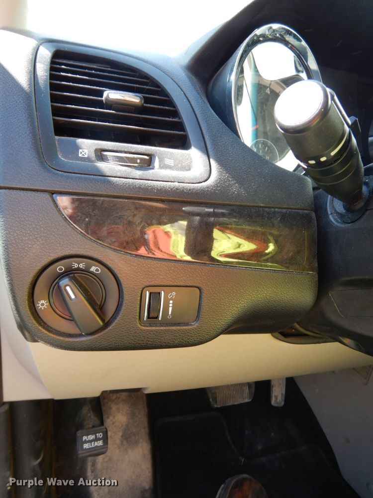 image for item DH6683 2012 Dodge Grand Caravan SE  van