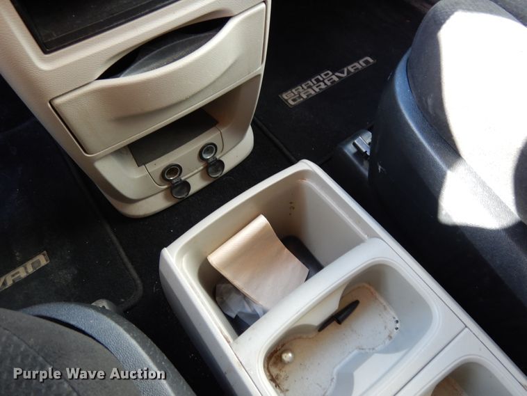 image for item DH6683 2012 Dodge Grand Caravan SE  van