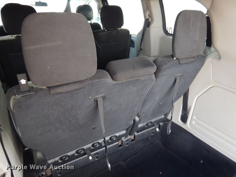 image for item DH6683 2012 Dodge Grand Caravan SE  van