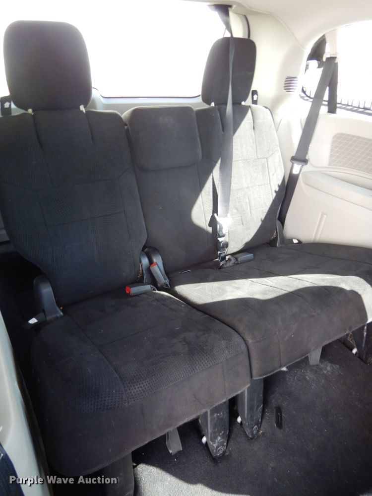 image for item DH6683 2012 Dodge Grand Caravan SE  van