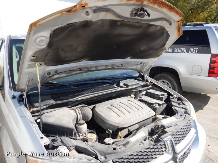 image for item DH6683 2012 Dodge Grand Caravan SE  van