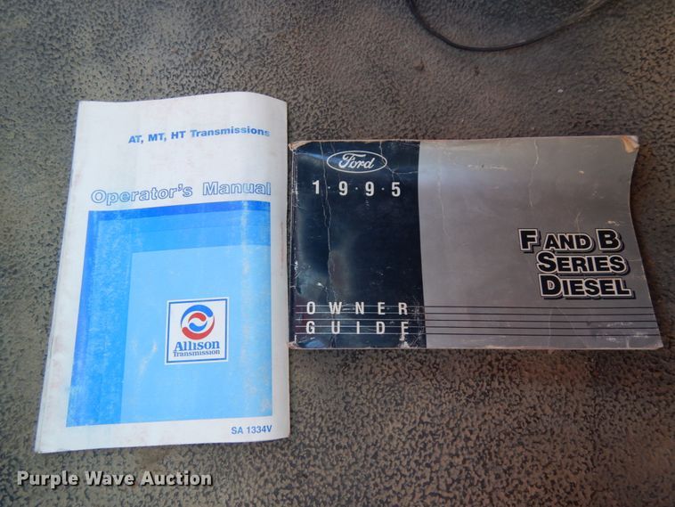 image for item DH6702 1995 Ford F800  dump flatbed truck