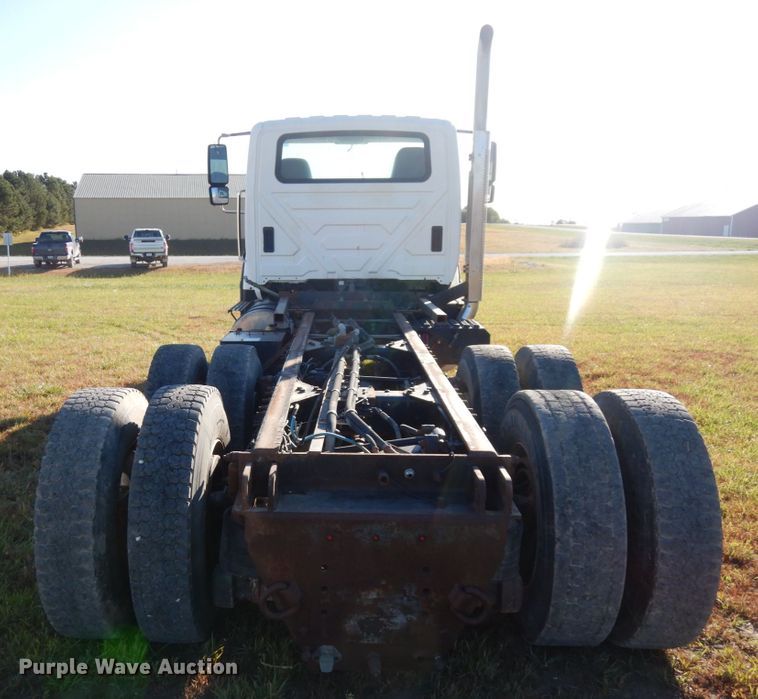 image for item DH6703 2014 International WorkStar 7600 SFA  truck cab and chassis