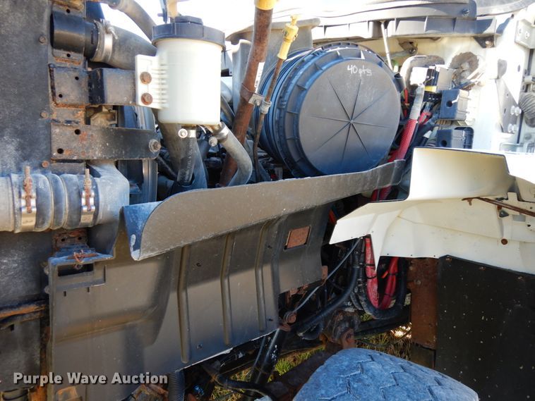 image for item DH6703 2014 International WorkStar 7600 SFA  truck cab and chassis