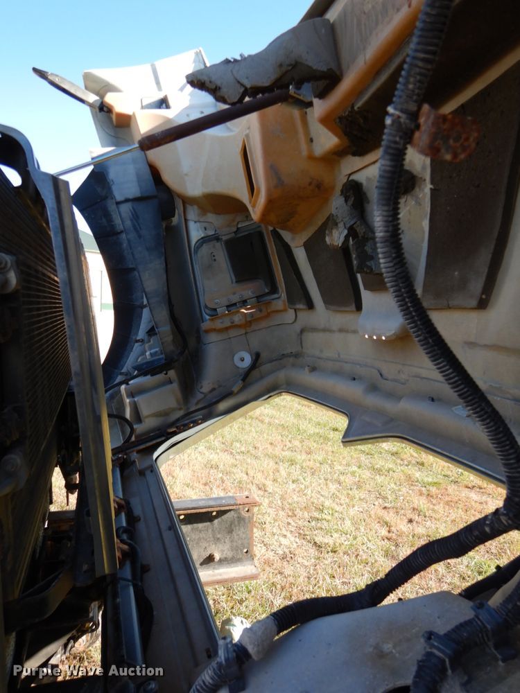 image for item DH6703 2014 International WorkStar 7600 SFA  truck cab and chassis