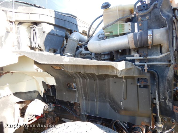 image for item DH6703 2014 International WorkStar 7600 SFA  truck cab and chassis