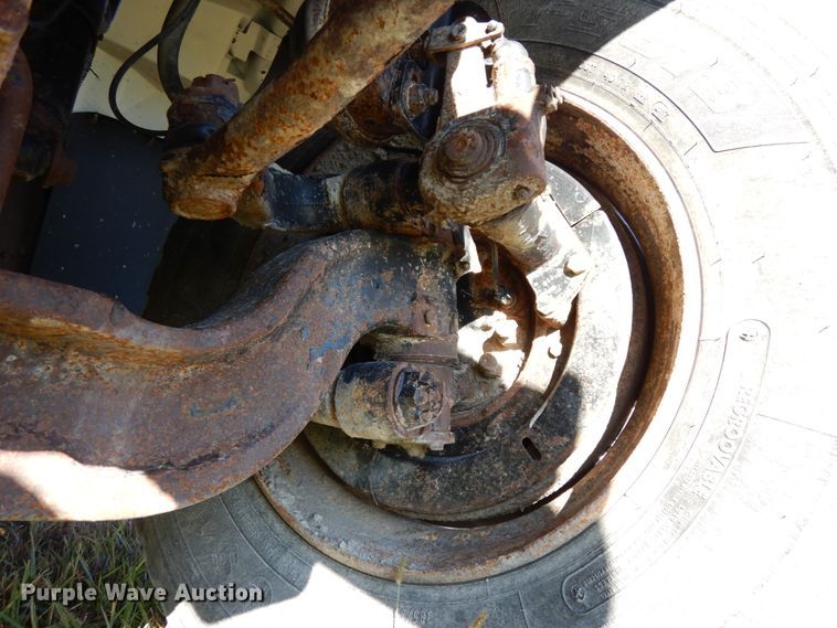 image for item DH6703 2014 International WorkStar 7600 SFA  truck cab and chassis