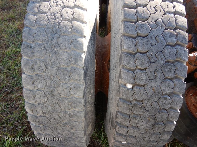 image for item DH6703 2014 International WorkStar 7600 SFA  truck cab and chassis