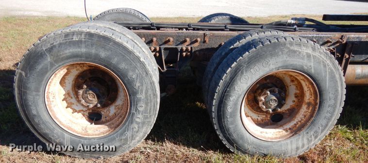 image for item DH6703 2014 International WorkStar 7600 SFA  truck cab and chassis