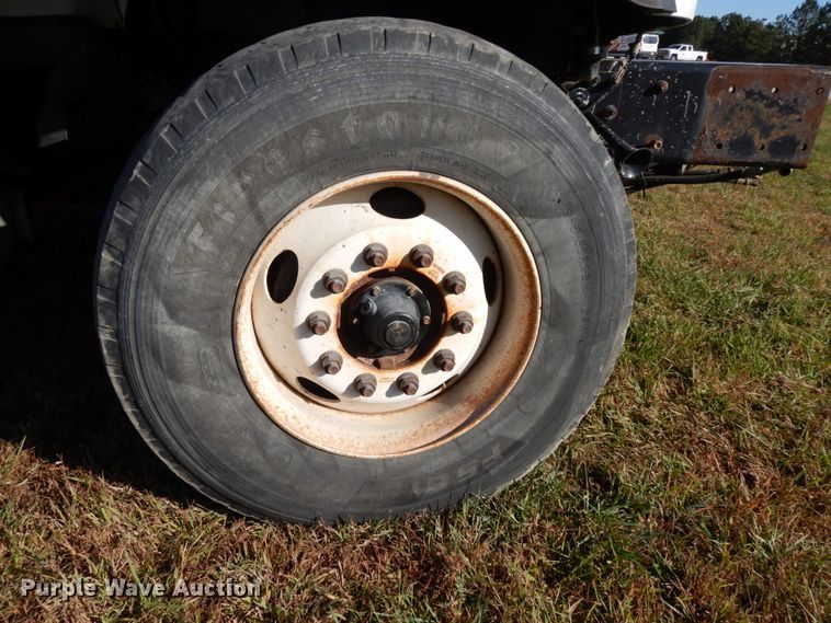 image for item DH6703 2014 International WorkStar 7600 SFA  truck cab and chassis