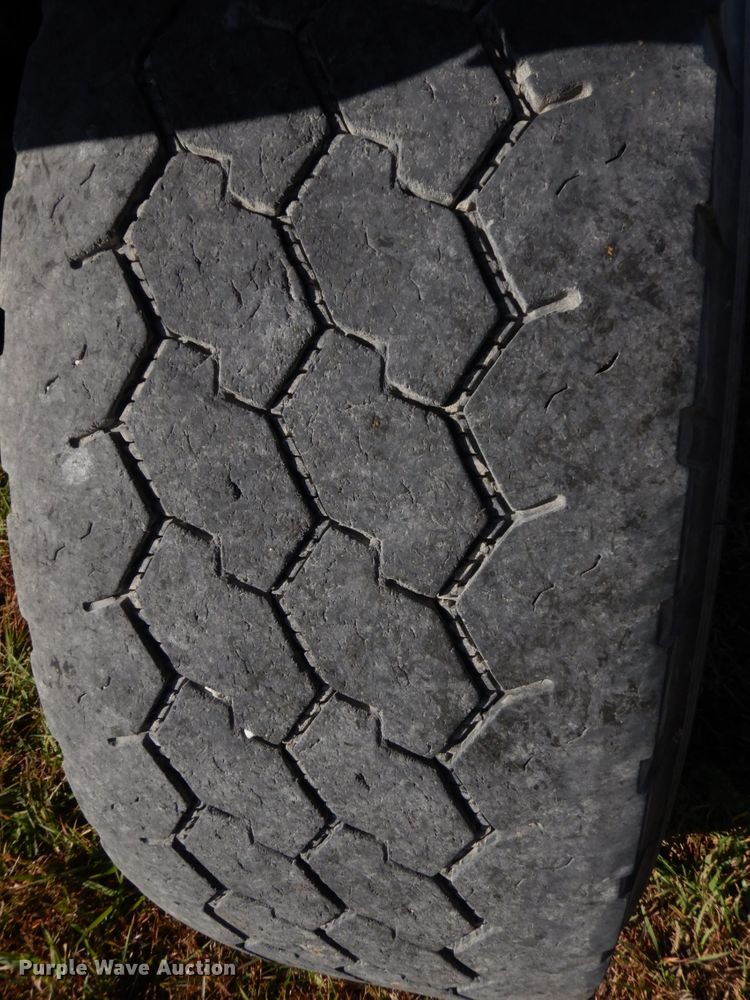 image for item DH6703 2014 International WorkStar 7600 SFA  truck cab and chassis