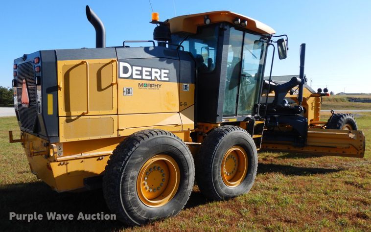 image for item DH6704 2014 John Deere 772G  motor grader
