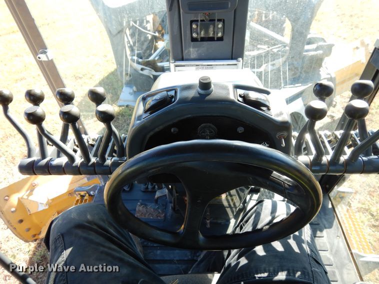 image for item DH6704 2014 John Deere 772G  motor grader